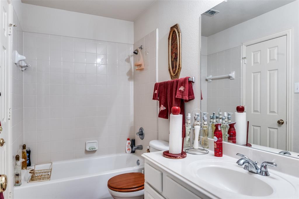 Emerald Lake - Residential