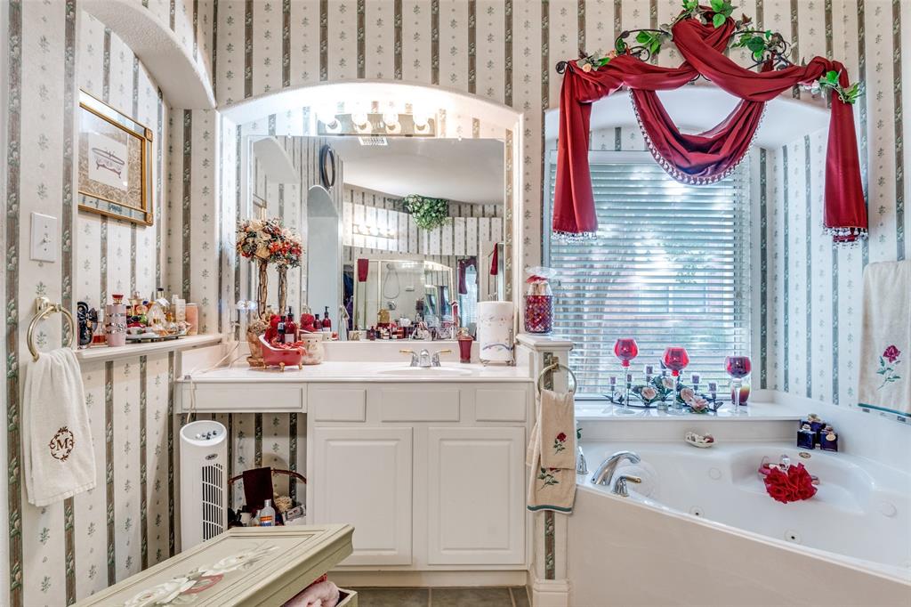 Emerald Lake - Residential