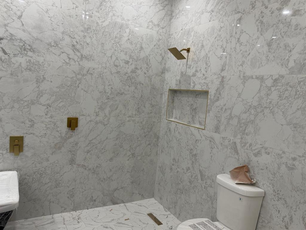 Central Ave - Residential