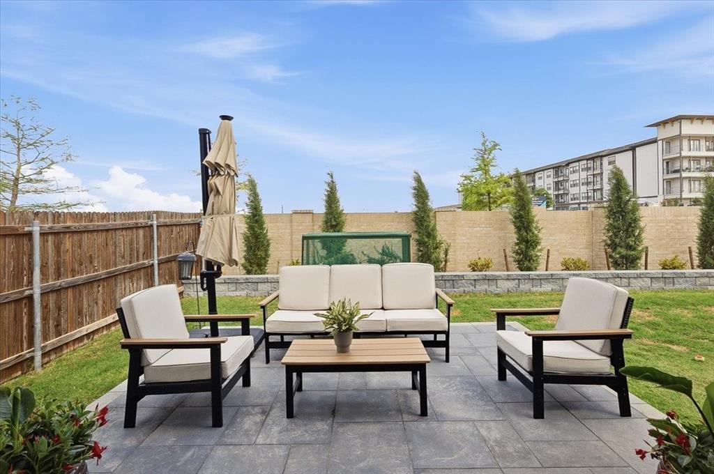 Tavolo Park - Residential