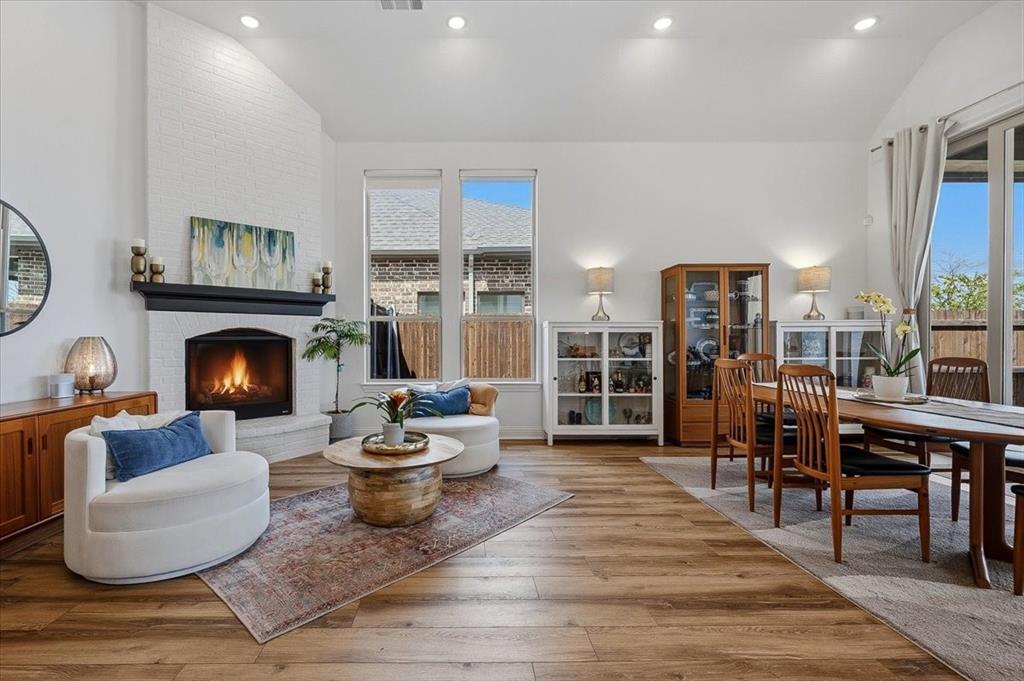 7433 Woodwheel Drive