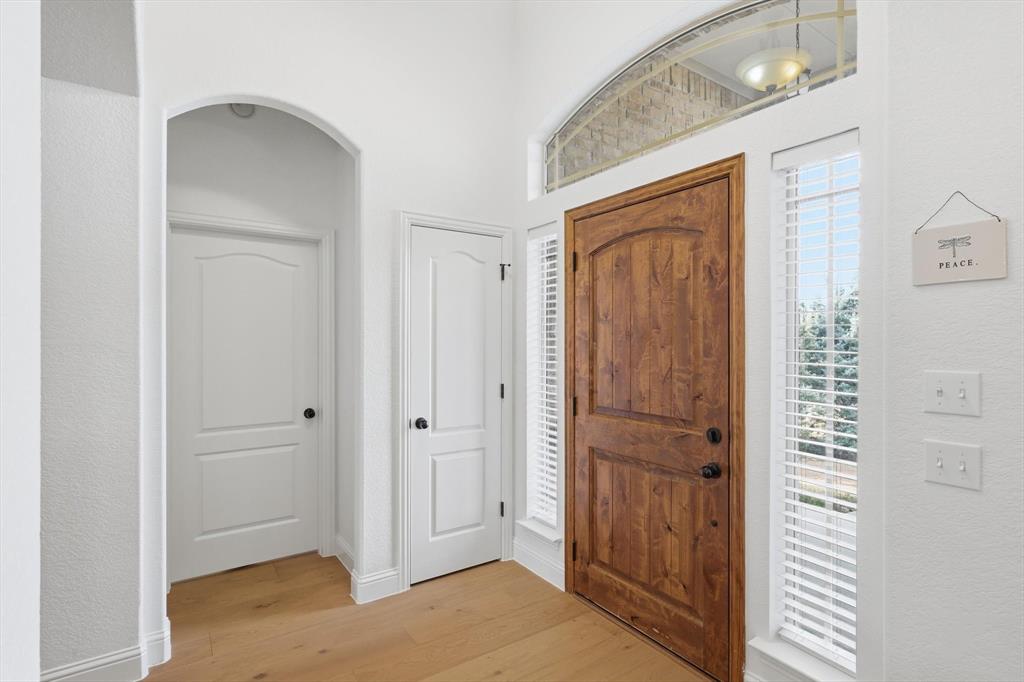 268 Hidden Creek Loop