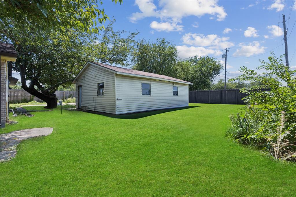 Debonair - Residential