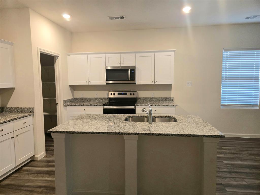 Gateway Parks Add - Residential Lease