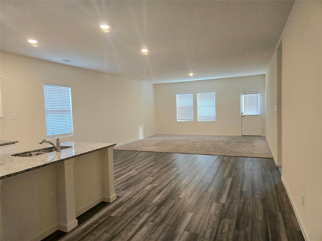 Gateway Parks Add - Residential Lease