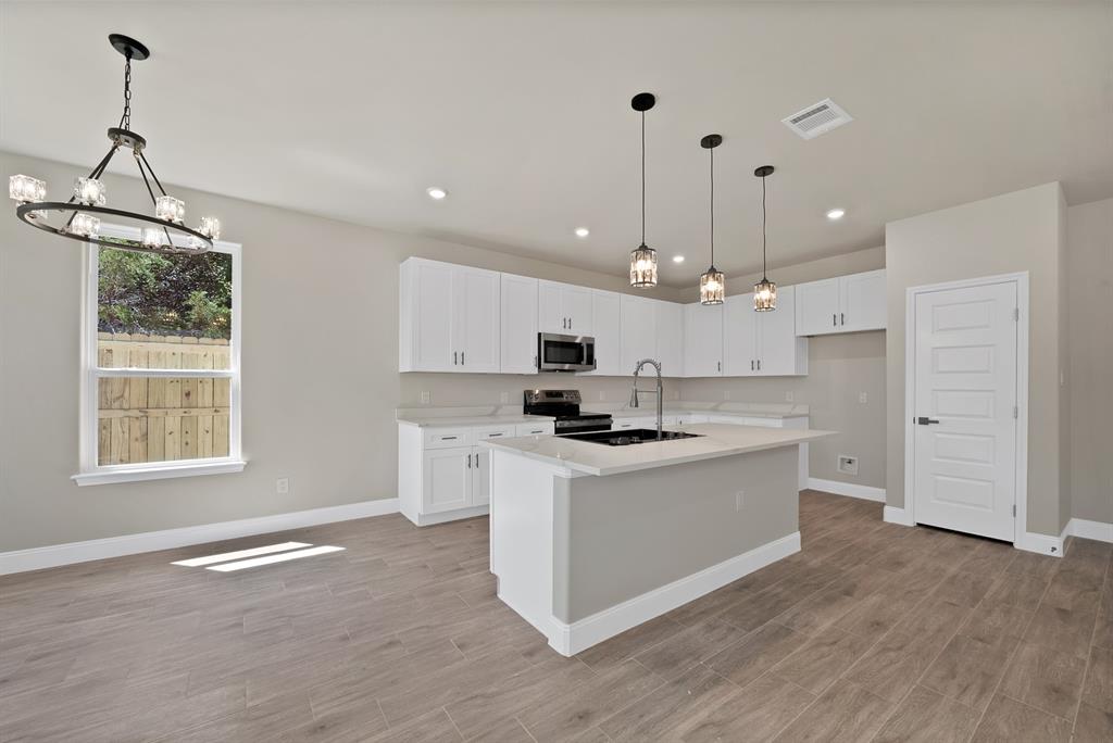 Canyon Creek III - Residential