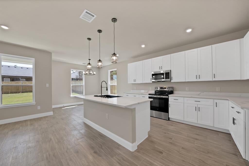 Canyon Creek III - Residential