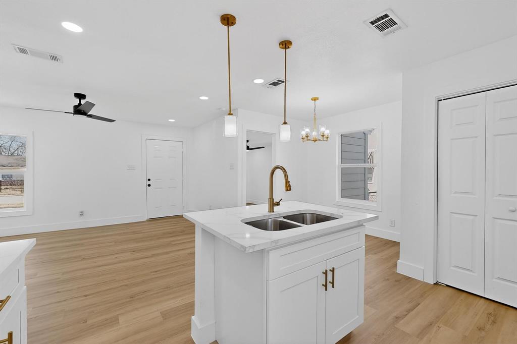 W R Toungate Rev - Residential