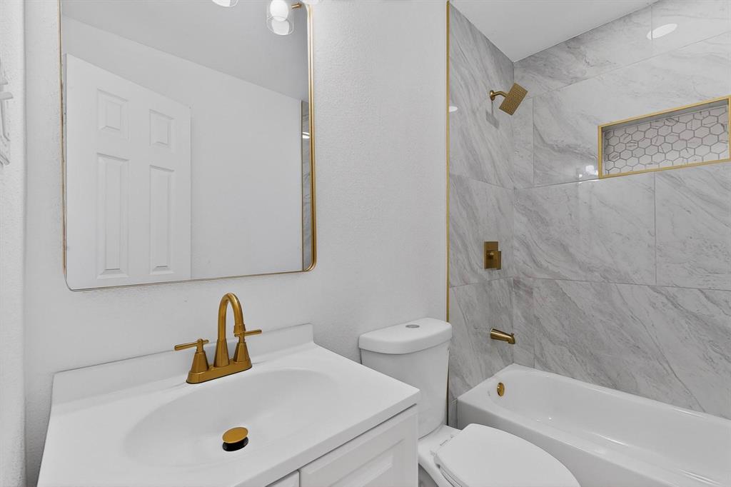 W R Toungate Rev - Residential