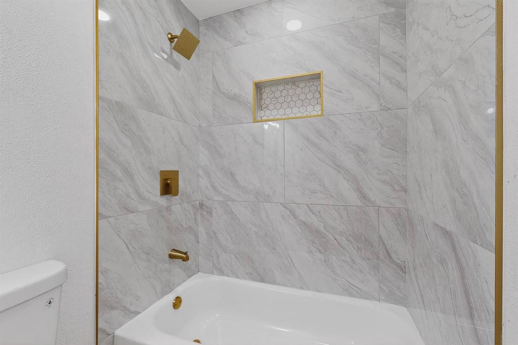 W R Toungate Rev - Residential