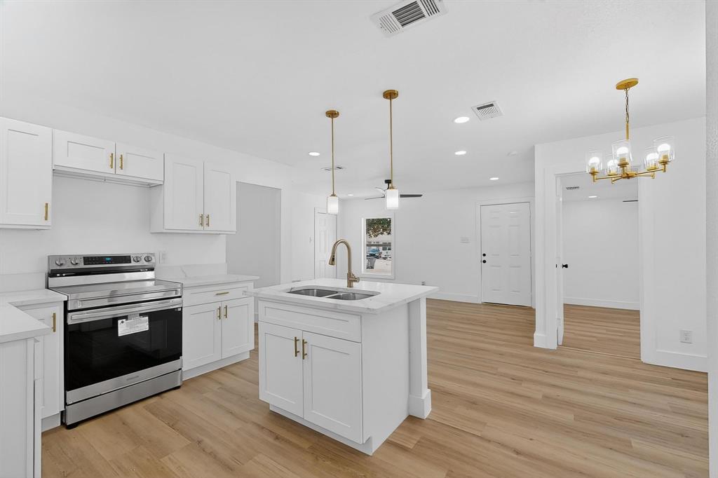 W R Toungate Rev - Residential