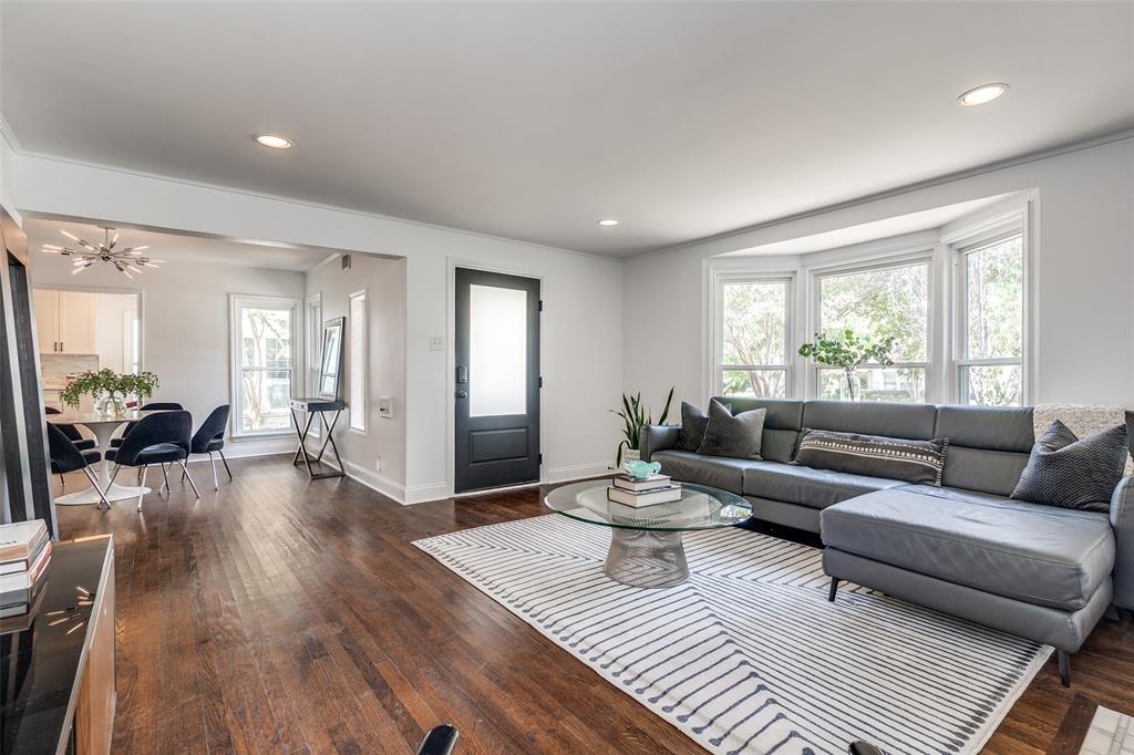 2919 Lovers Lane