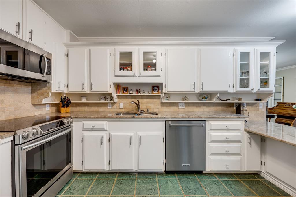 Thousand Pine Ranch Estate - Residential