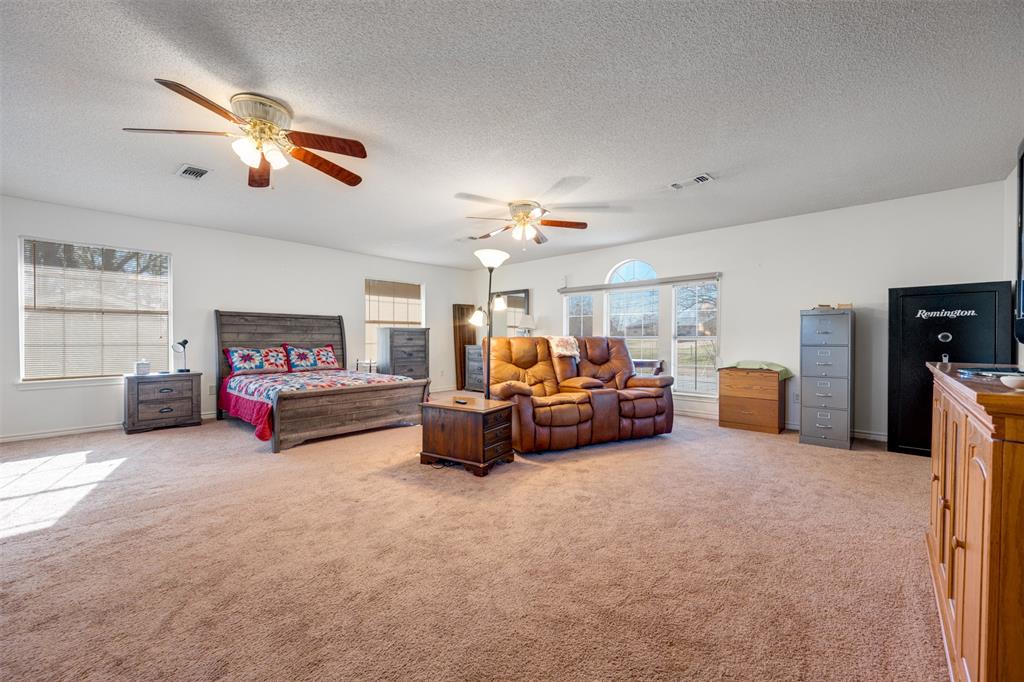 Thousand Pine Ranch Estate - Residential