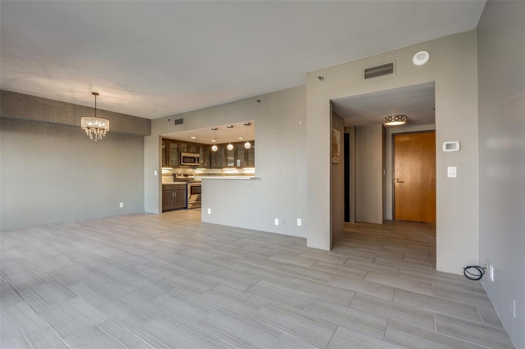 LaTour Condominiums - Residential Lease