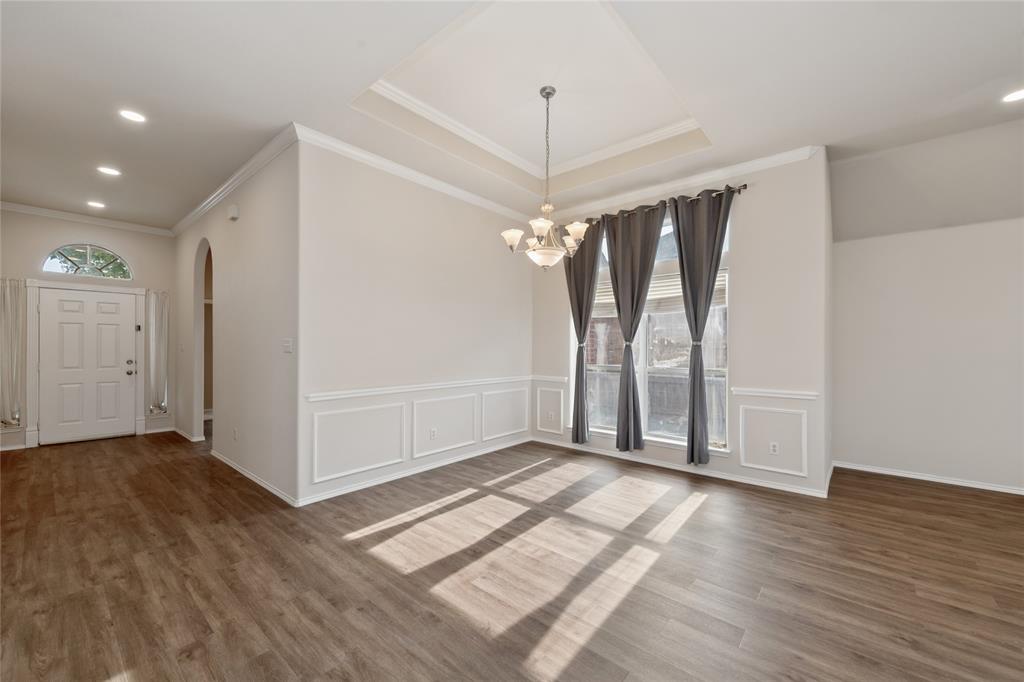 8953 Saranac Trail