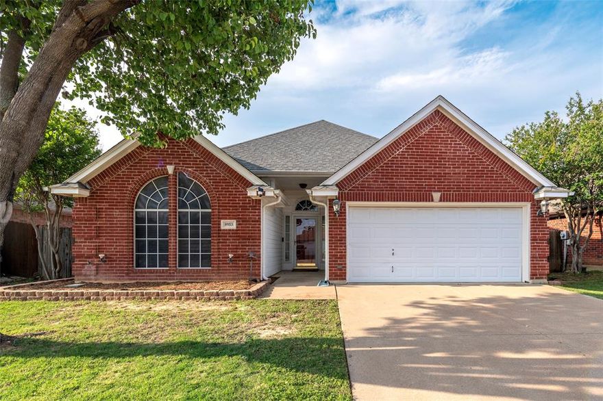Beautifully maintained home in the award-winning HEB School District, offering a great blend of original charm and modern upgrades. Features include a formal dining area and spacious island kitchen with granite countertops (2021), stainless steel appliances (Gas range 2021), and industrial sink(2021).

Major updates include HVAC system (AC & furnace 2019), roof (2019), water heater (2016), new carpet and vinyl flooring (2022), and fresh interior paint (2026). Bathrooms feature update (2020).

Original custom details include crown molding, picture frame molding, art niche, faux finishes, 2-inch blinds throughout, and glass storm doors at front and back entries.

Exterior improvements include backyard leveling and new sod (2018). Move-in ready, well maintained, and conveniently located near schools, shopping, and major highways.