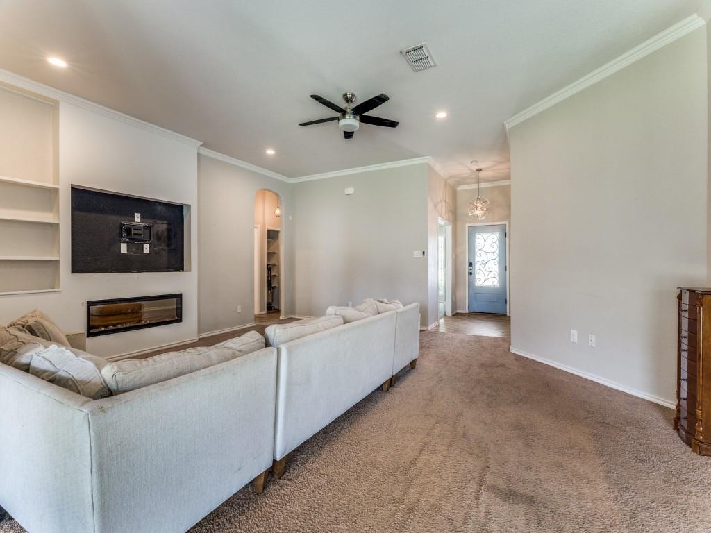 24 Oakridge Lane