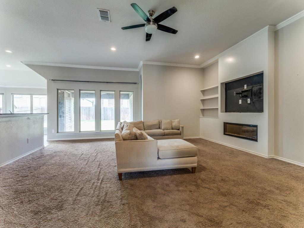 24 Oakridge Lane