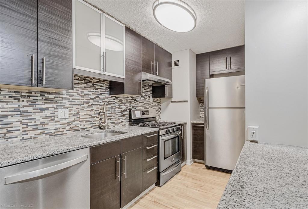 3883 Turtle Creek Boulevard 1611