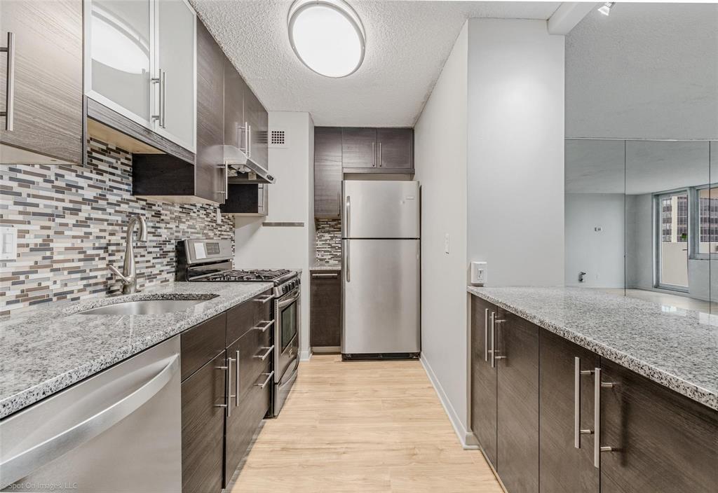 3883 Turtle Creek Boulevard 1611