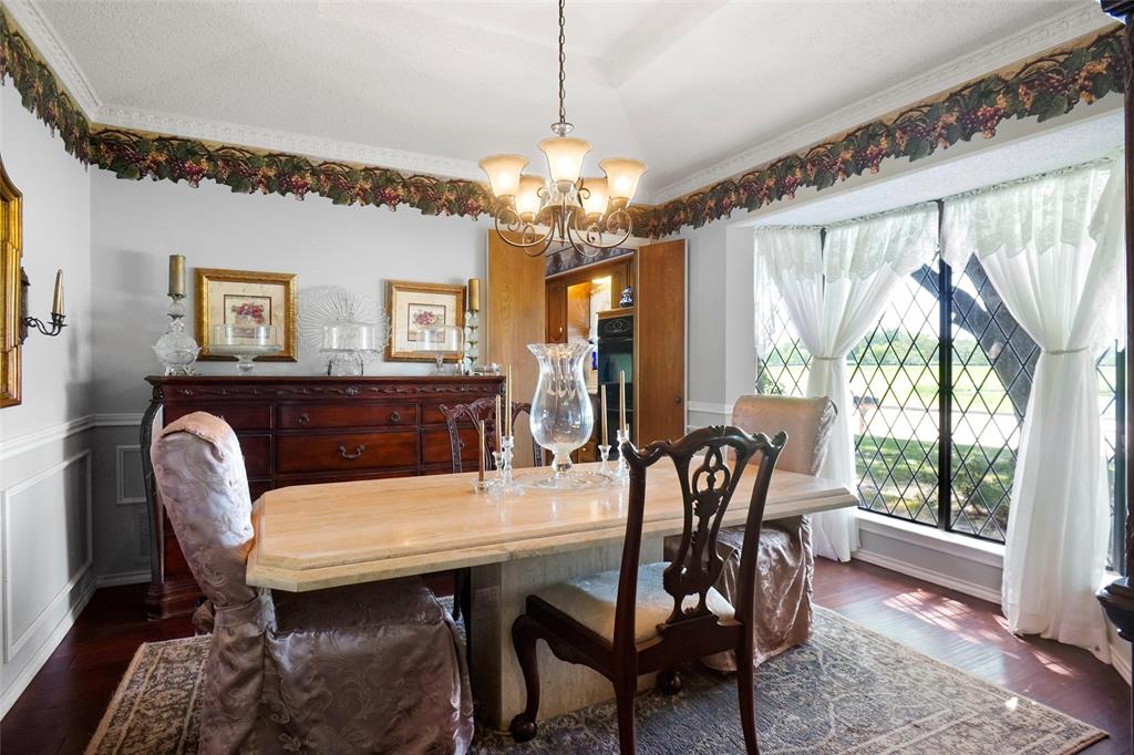 1610 Crooked Creek Drive