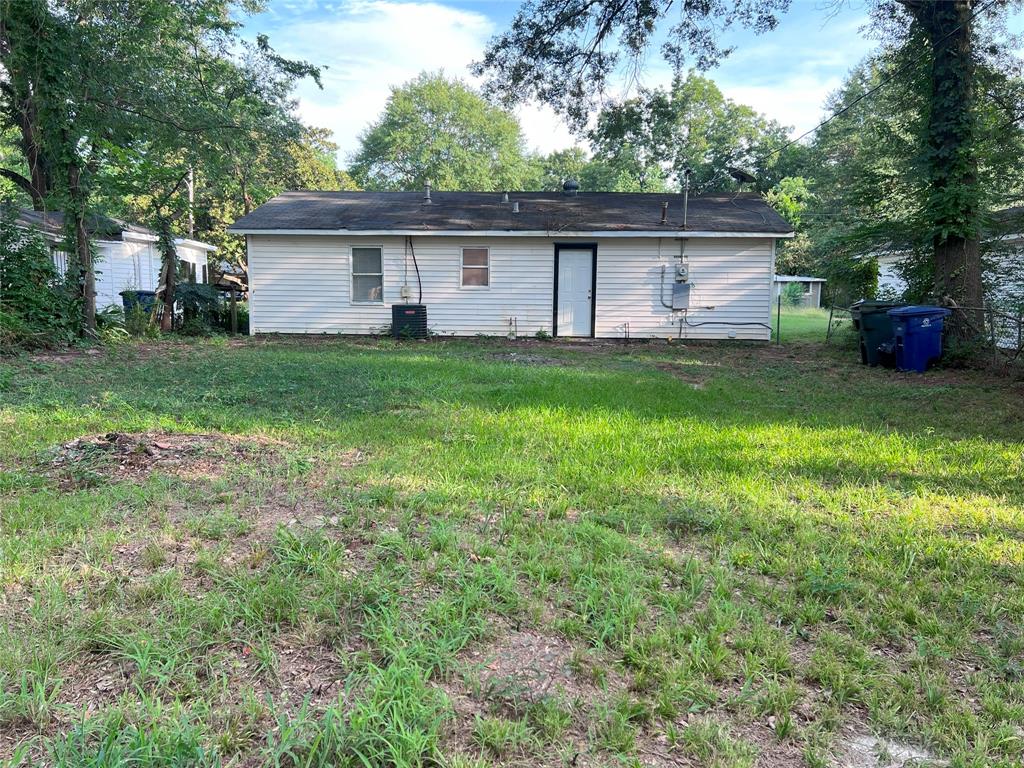 Shreveport, Louisiana 71108, United States, 3 Bedrooms Bedrooms, ,1 BathroomBathrooms,Residential,Active,204656