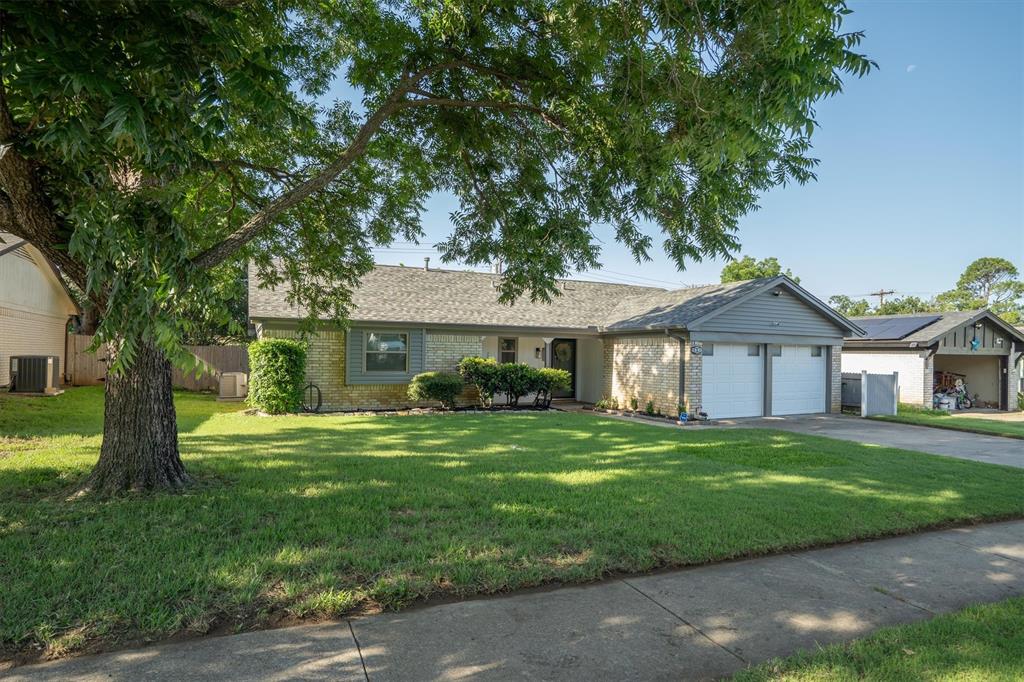 808 Ridge Drive