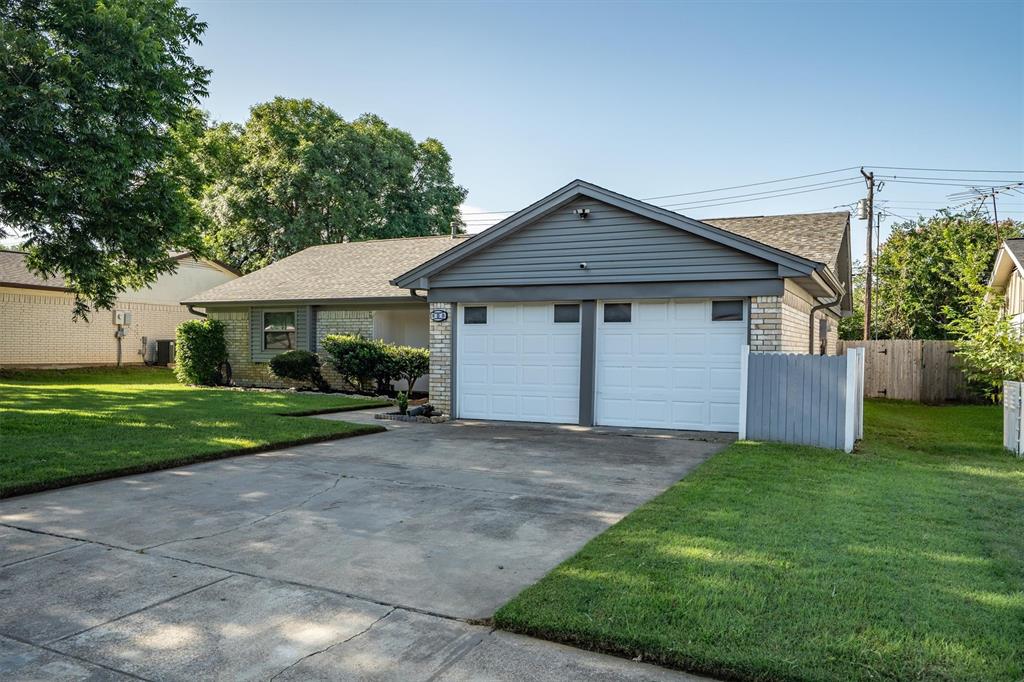 808 Ridge Drive
