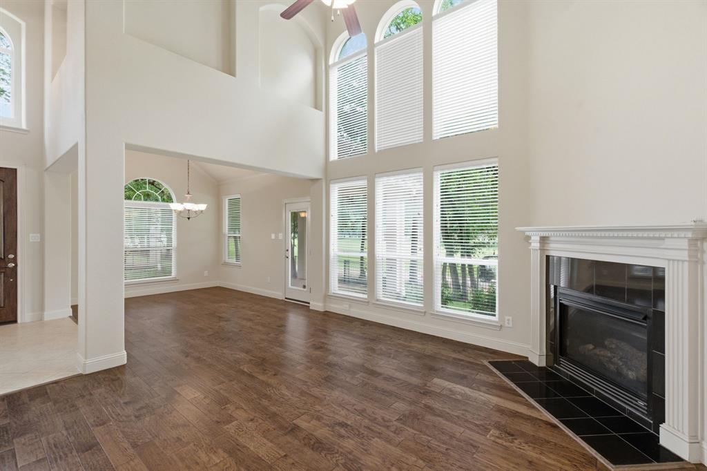 Linkside At Grapevine - Residential