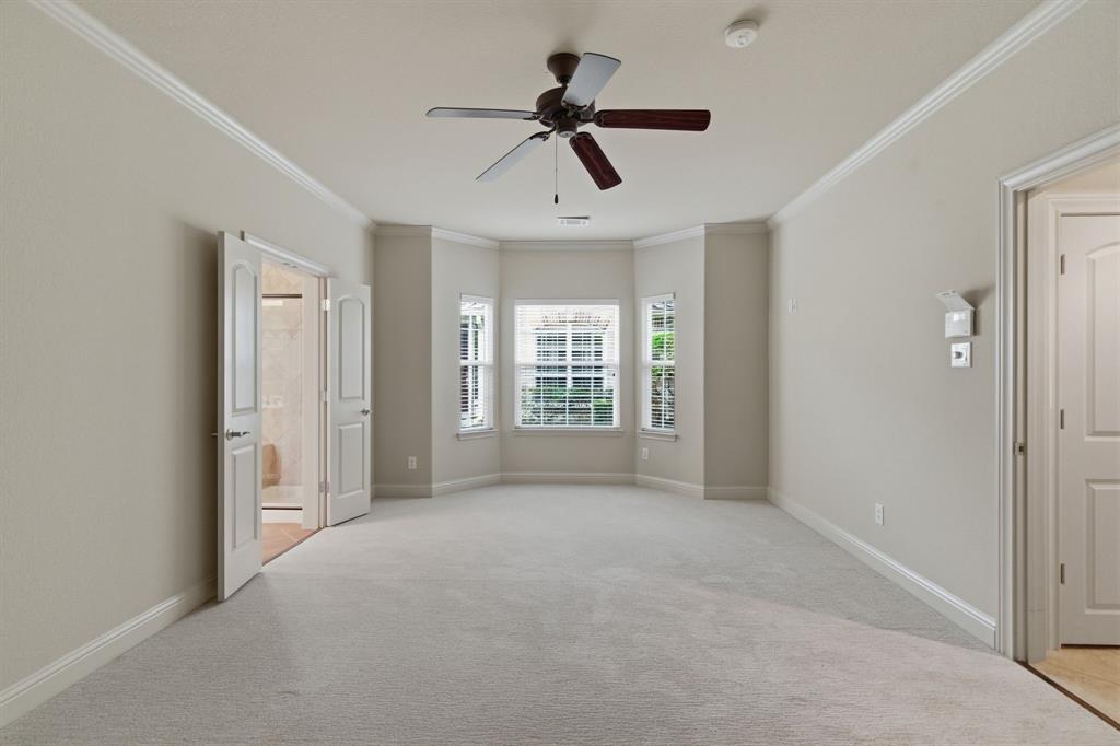 Linkside At Grapevine - Residential