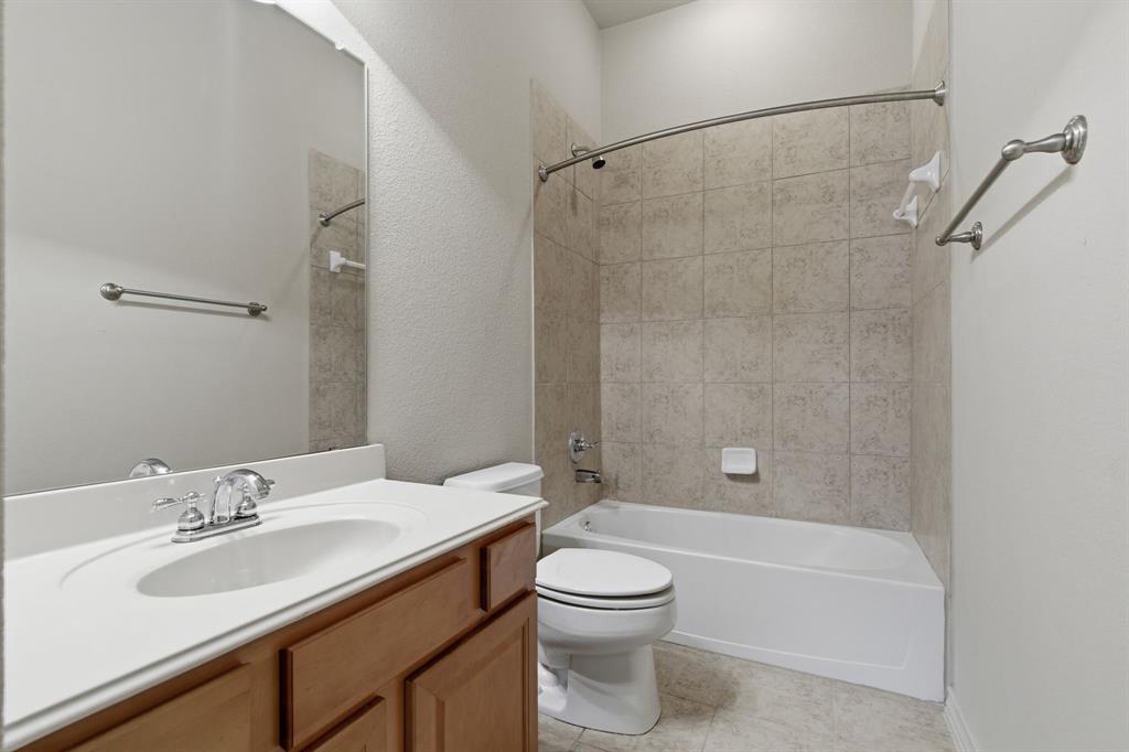 Linkside At Grapevine - Residential