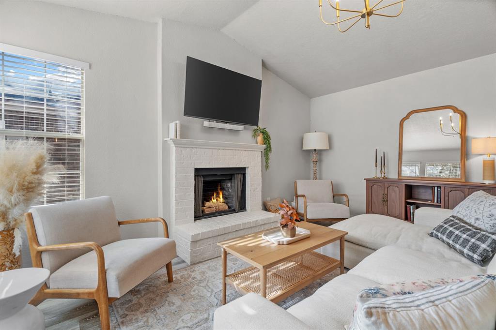 Huntington Village Add - Residential