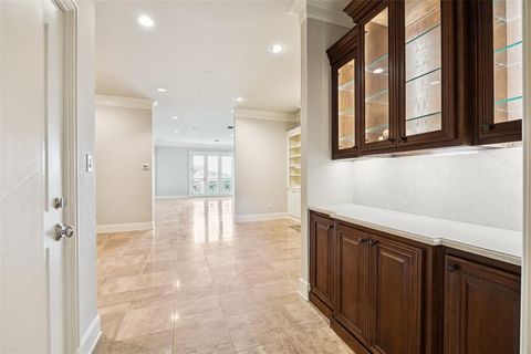 4240 Prescott Avenue 5B Dallas TX 75219