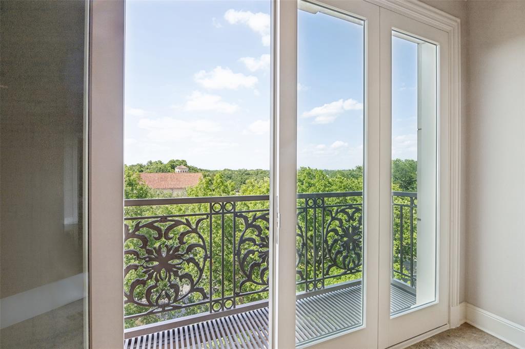 The Park Highlander - Residential