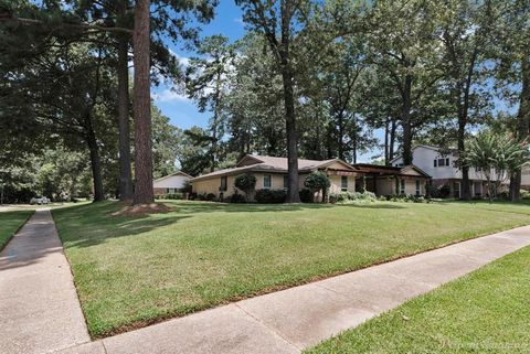 A home in Shreveport