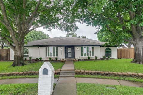 Photo of 2632 Kimberly Court, Plano, TX 75075 (MLS # 21347505)