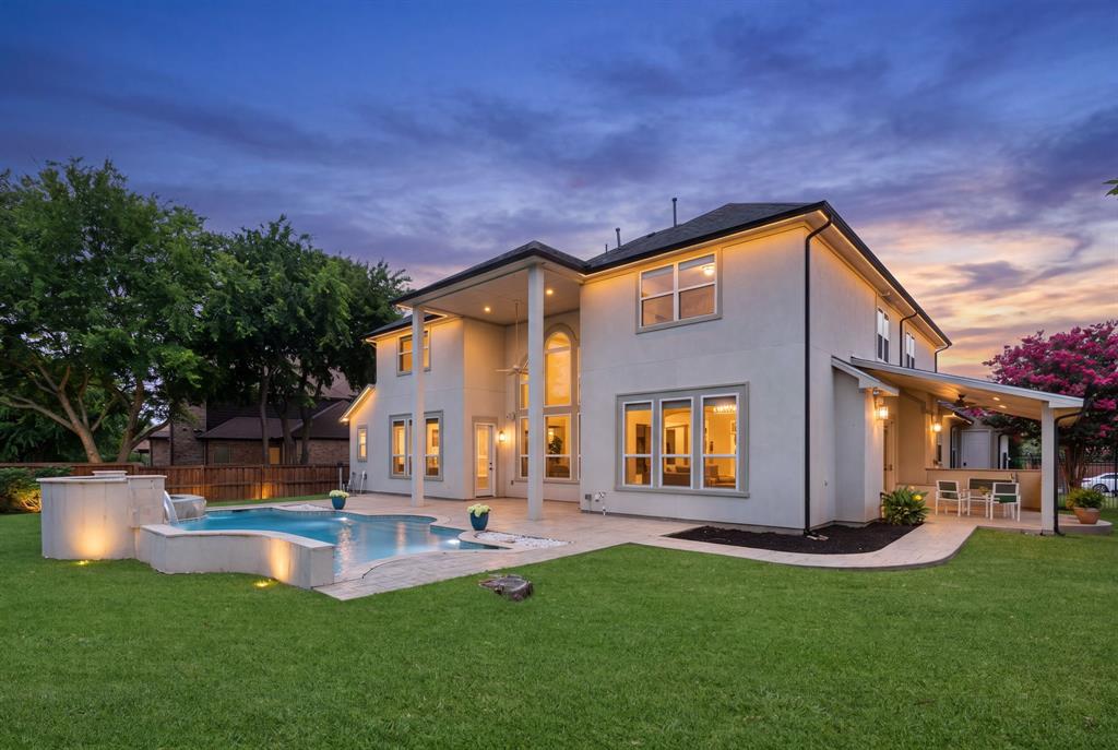 2182 Saxon Way