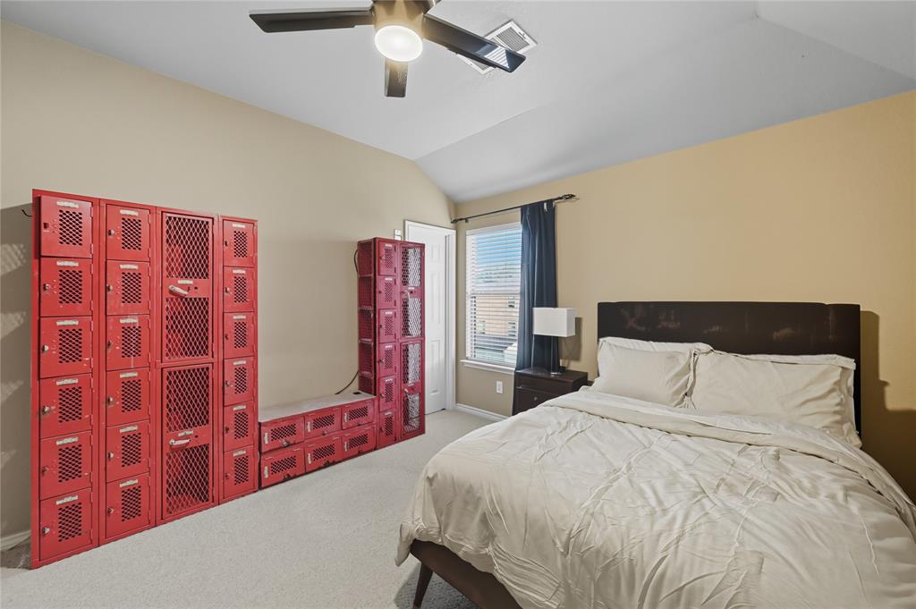 Fort Worth, Texas 76131, United States, 4 Bedrooms Bedrooms, ,3 BathroomsBathrooms,Residential,Pending,212618