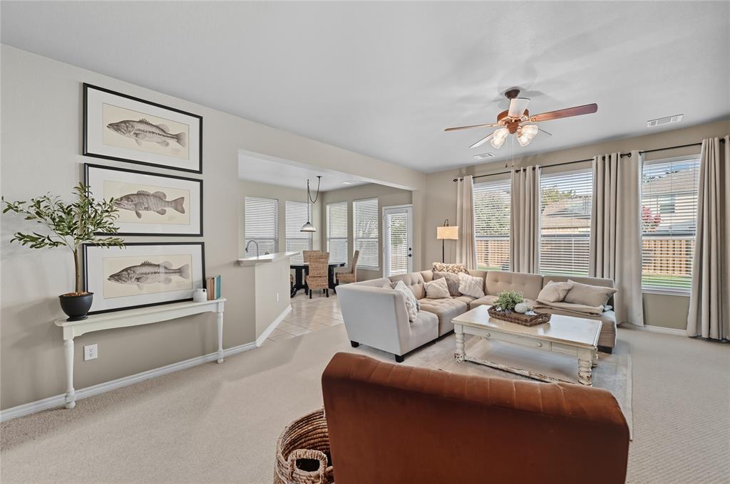 Fort Worth, Texas 76131, United States, 4 Bedrooms Bedrooms, ,3 BathroomsBathrooms,Residential,Pending,212618