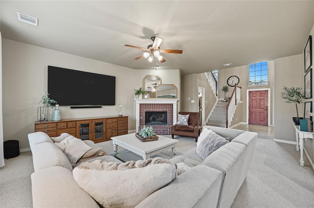 Fort Worth, Texas 76131, United States, 4 Bedrooms Bedrooms, ,3 BathroomsBathrooms,Residential,Pending,212618