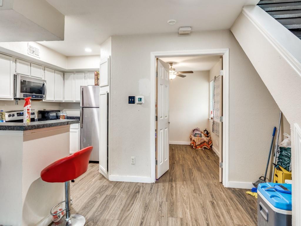 9809 Walnut Street 203