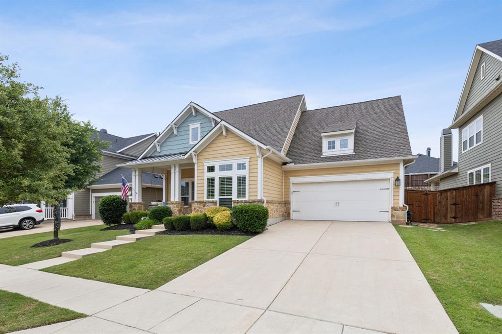 910 Crimson Road
