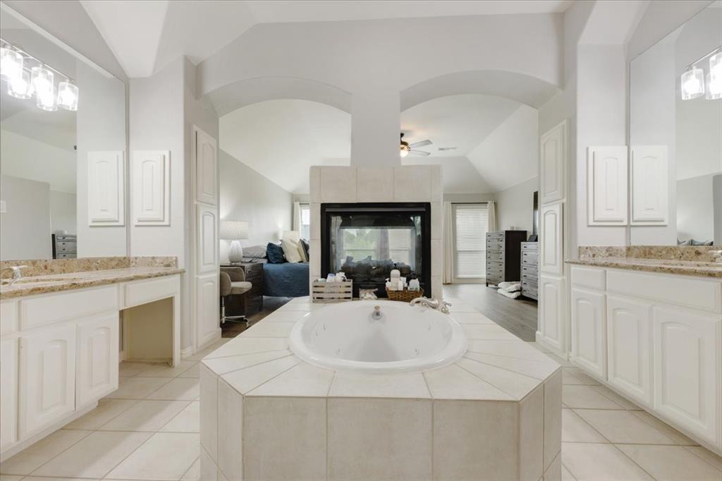 Gallery At Stonebridge - Residential