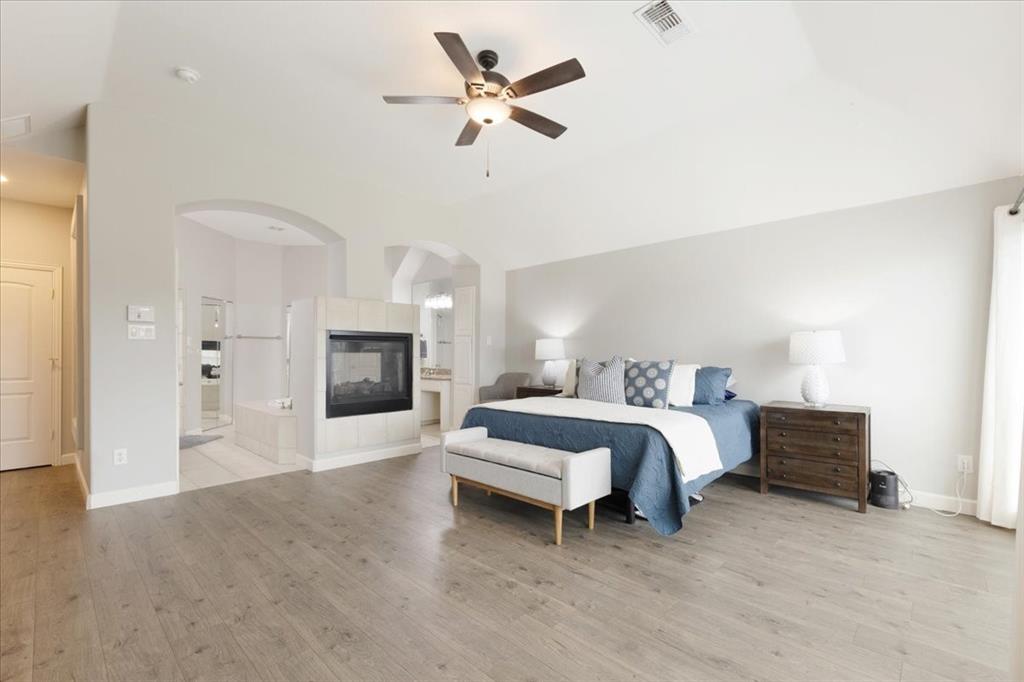 Gallery At Stonebridge - Residential