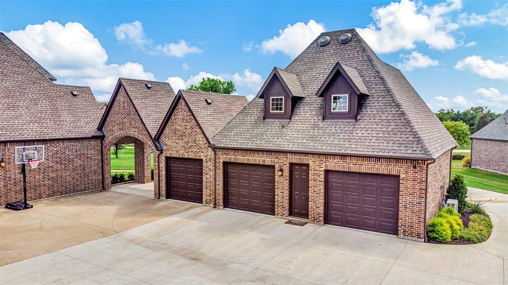 Belmont Park - Residential