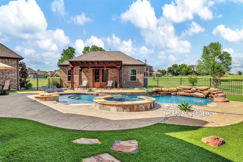 Belmont Park - Residential