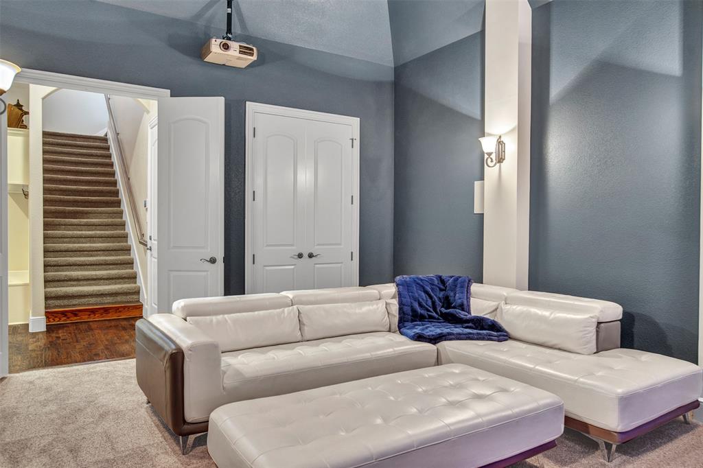 Belmont Park - Residential