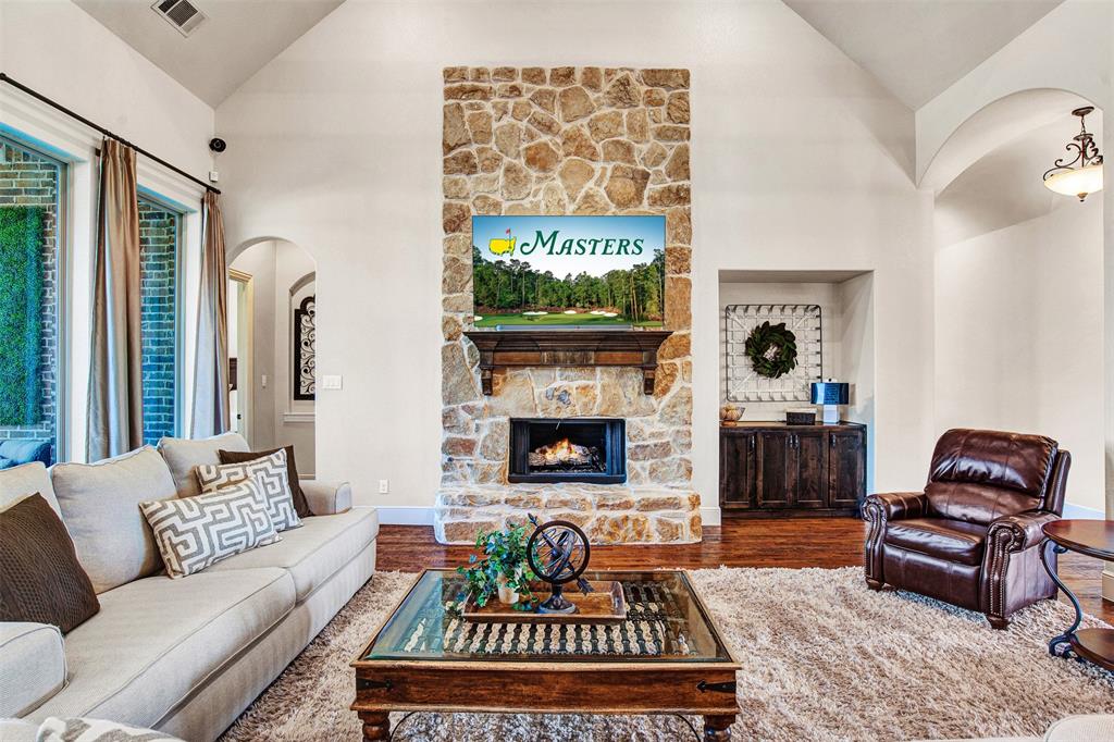 Belmont Park - Residential