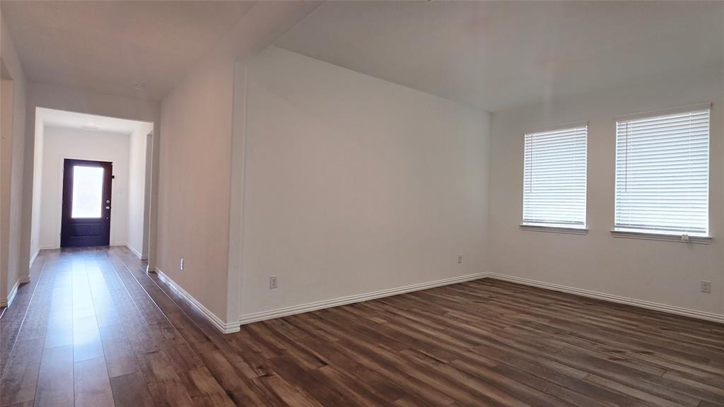 1218 Smoketree Lane